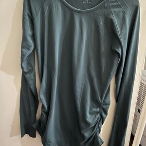 Athleta Sea Green Speedlite Long Sleeve Top with thumb holes, side ruching.